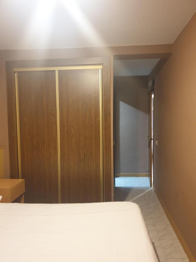 מדריד Hostal El Descanso מראה חיצוני תמונה
